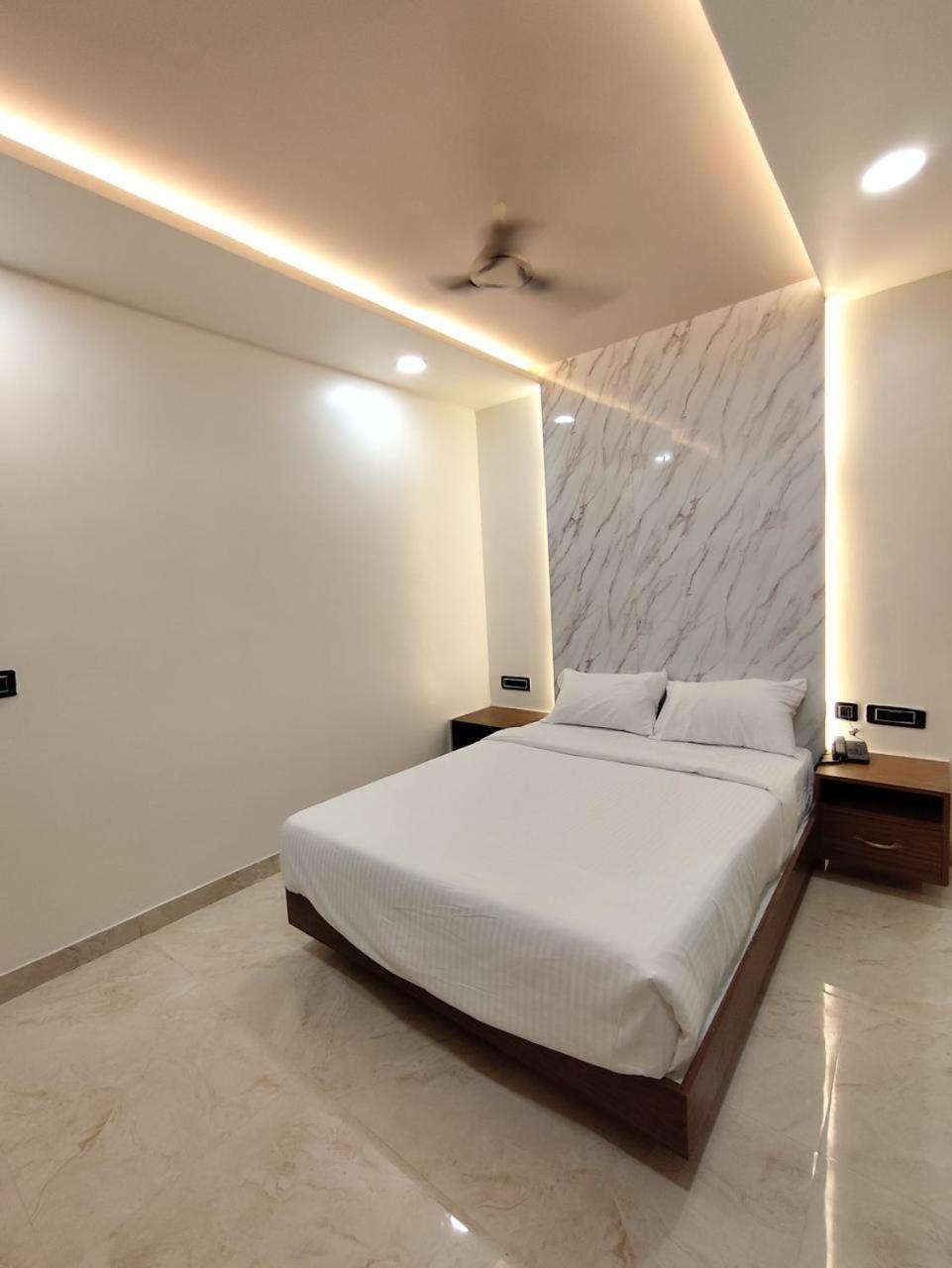 Sree Mahalakshmi Residency By K Hotels Virudunagar Dış mekan fotoğraf